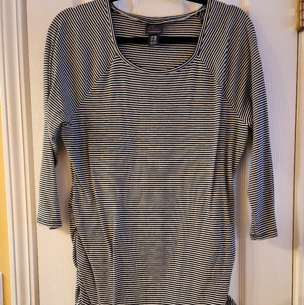 Maternity top